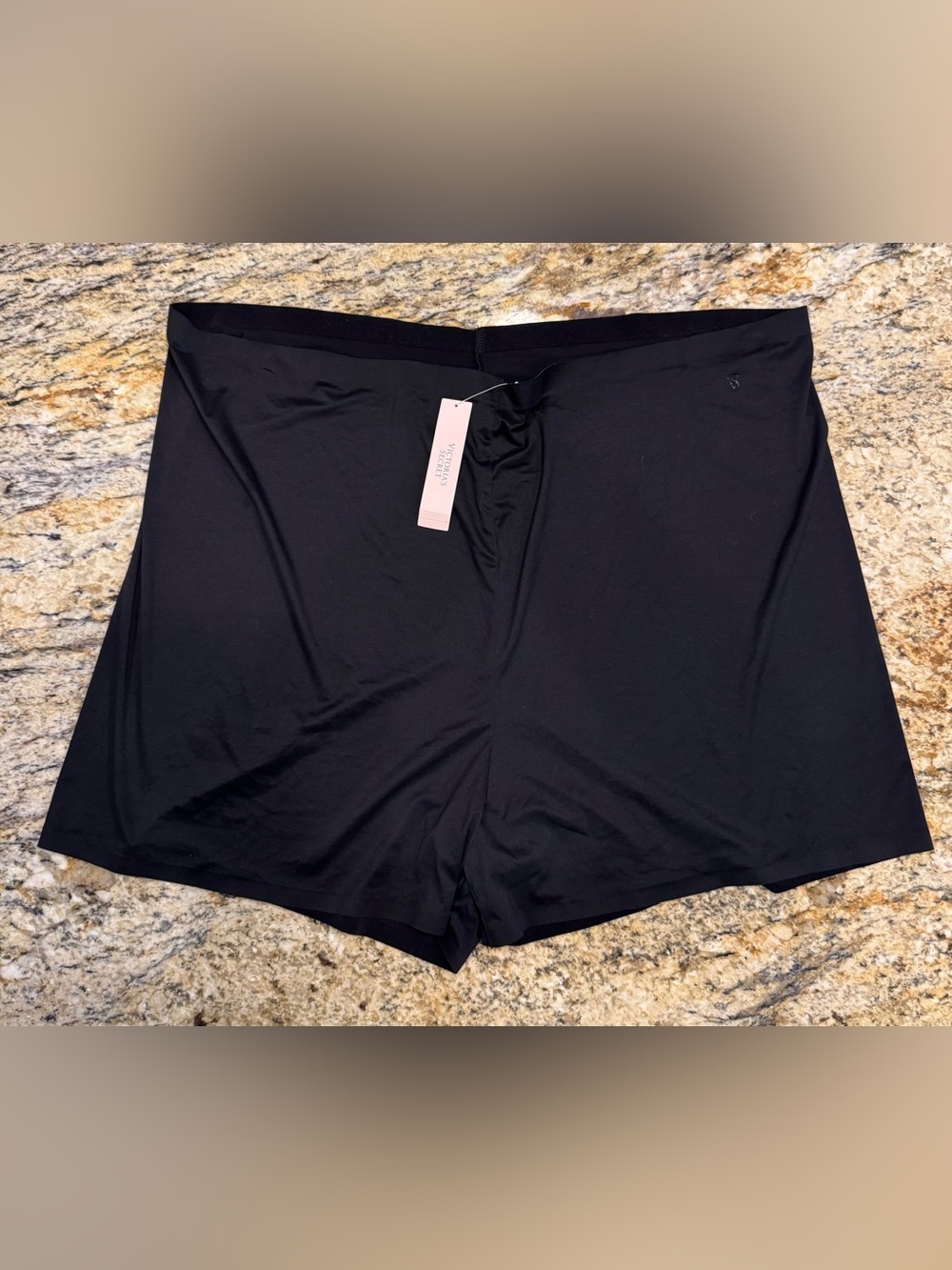 Victoria's Secret Black Bodywear FeatherSoft™ Innovation Bike Shorts Size XXL - Picture 3 of 11